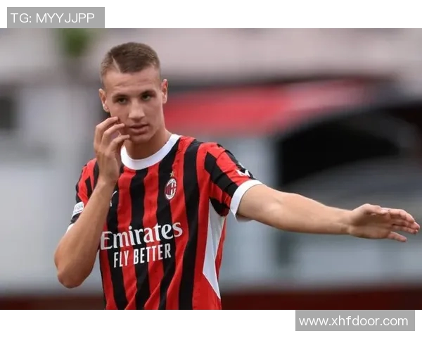 米兰锋线引援新目标曝光！欧冠冠军前锋成为热门追逐对象